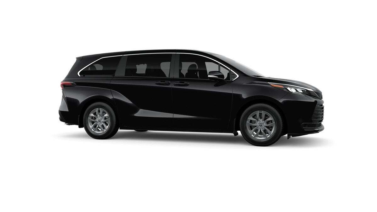 2026 Toyota Sienna LE Roseville CA