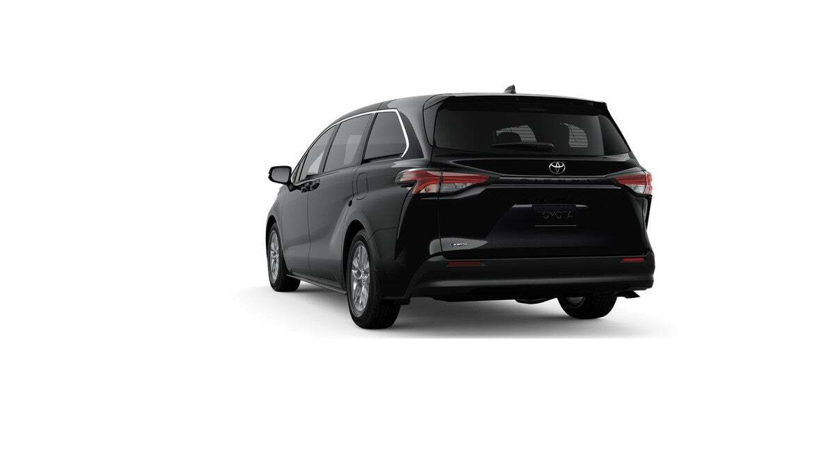 2026 Toyota Sienna LE Roseville CA