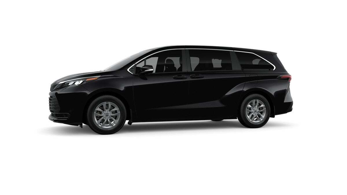 2026 Toyota Sienna LE Roseville CA