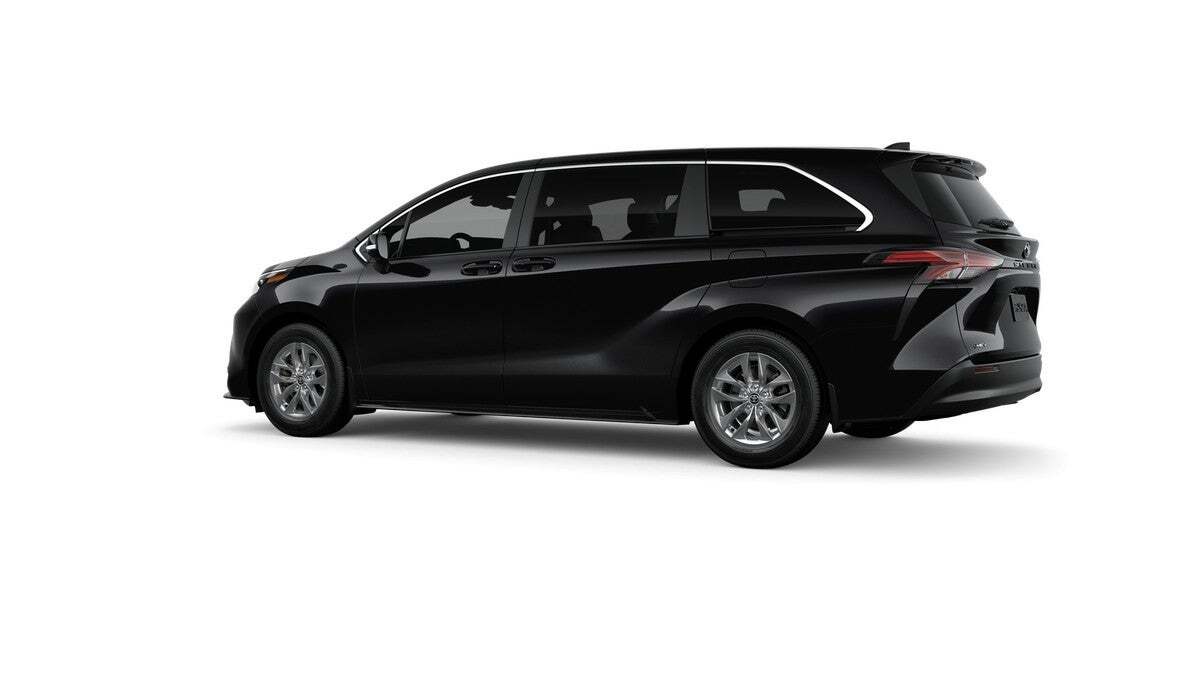 2026 Toyota Sienna LE Roseville CA