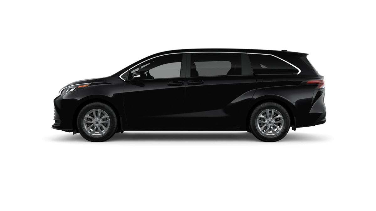 2026 Toyota Sienna LE Roseville CA