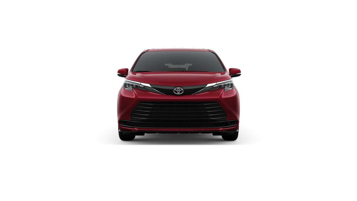 2026 Toyota Sienna LE Roseville CA
