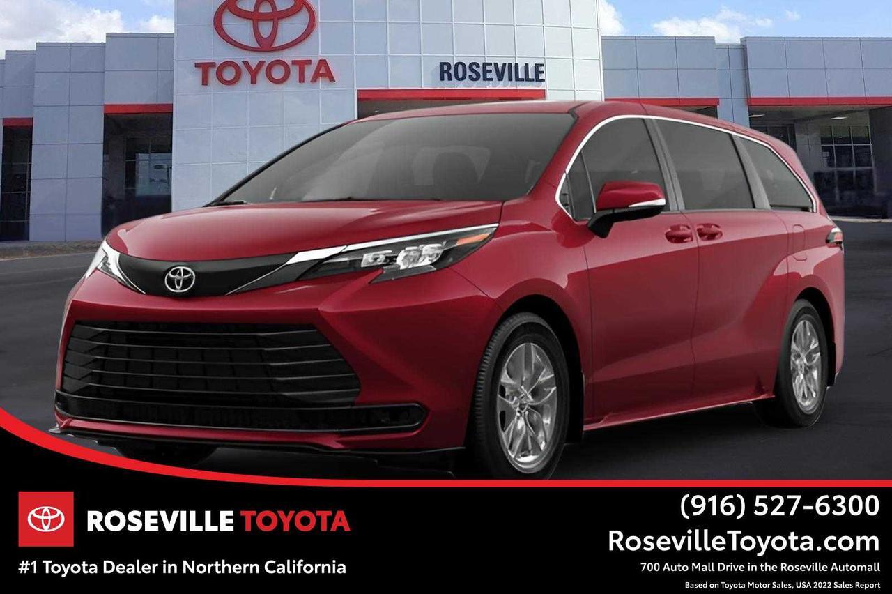 2026 Toyota Sienna LE