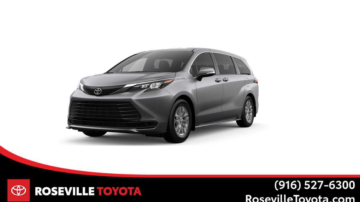 2026 Toyota Sienna LE