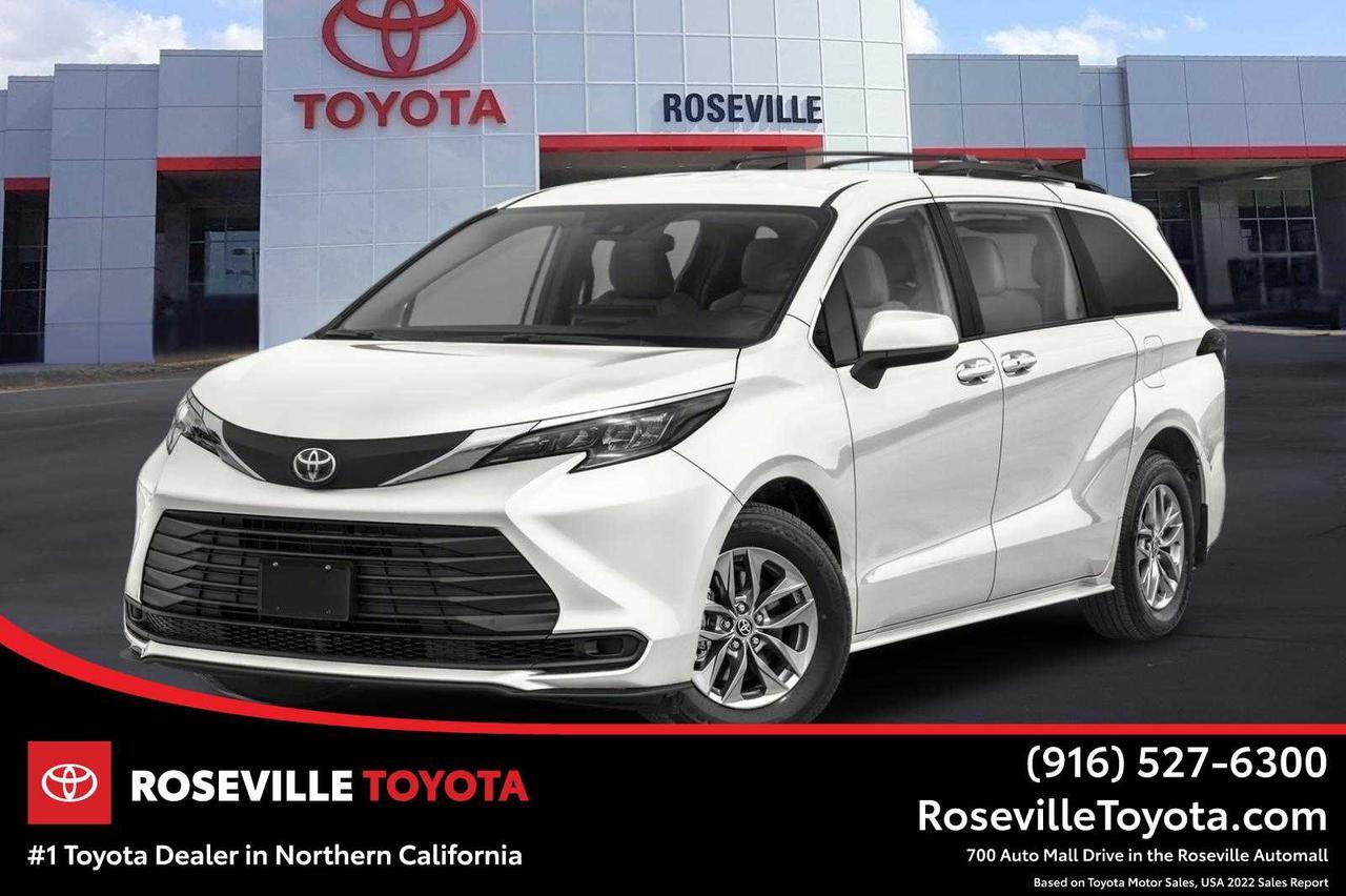 2026 Toyota Sienna LE