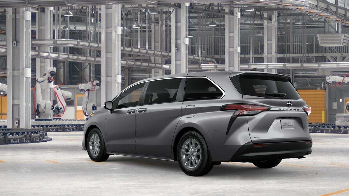 2026 Toyota Sienna LE Stafford VA