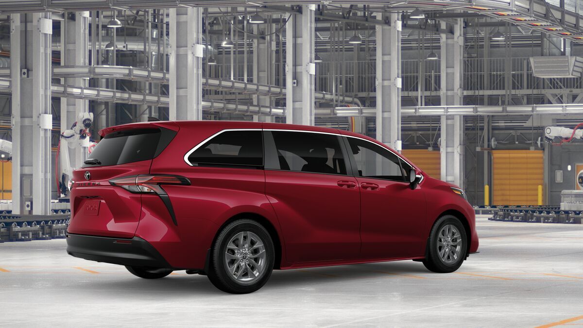 2026 Toyota Sienna LE Stafford VA