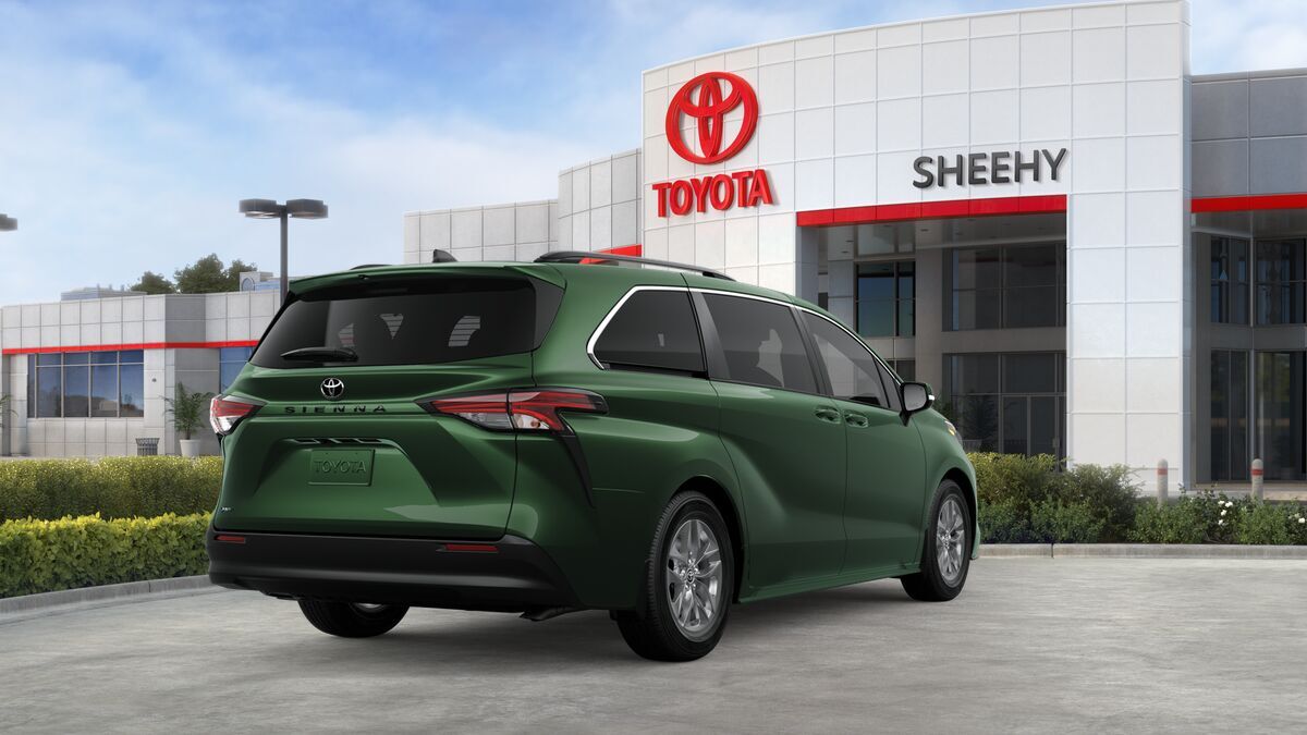 2026 Toyota Sienna LE Laurel MD