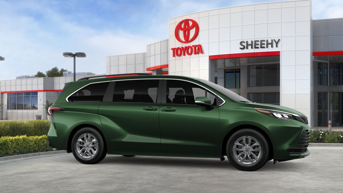 2026 Toyota Sienna LE Laurel MD