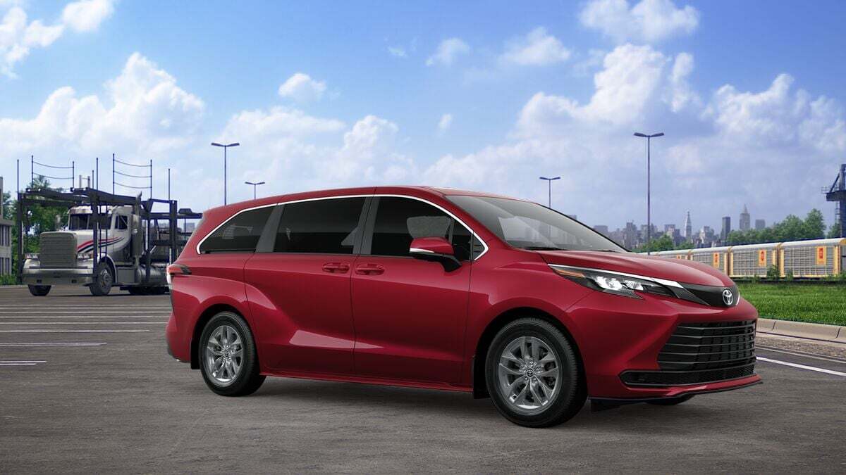 2026 Toyota Sienna LE Laurel MD