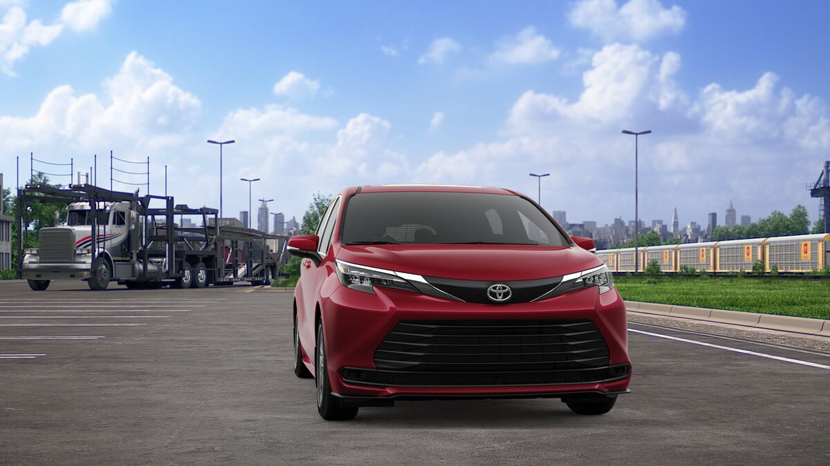 2026 Toyota Sienna LE Laurel MD