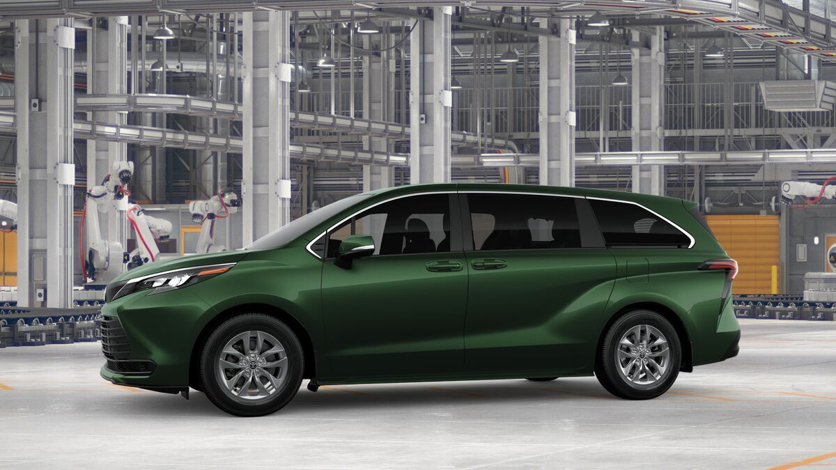 2026 Toyota Sienna LE Laurel MD