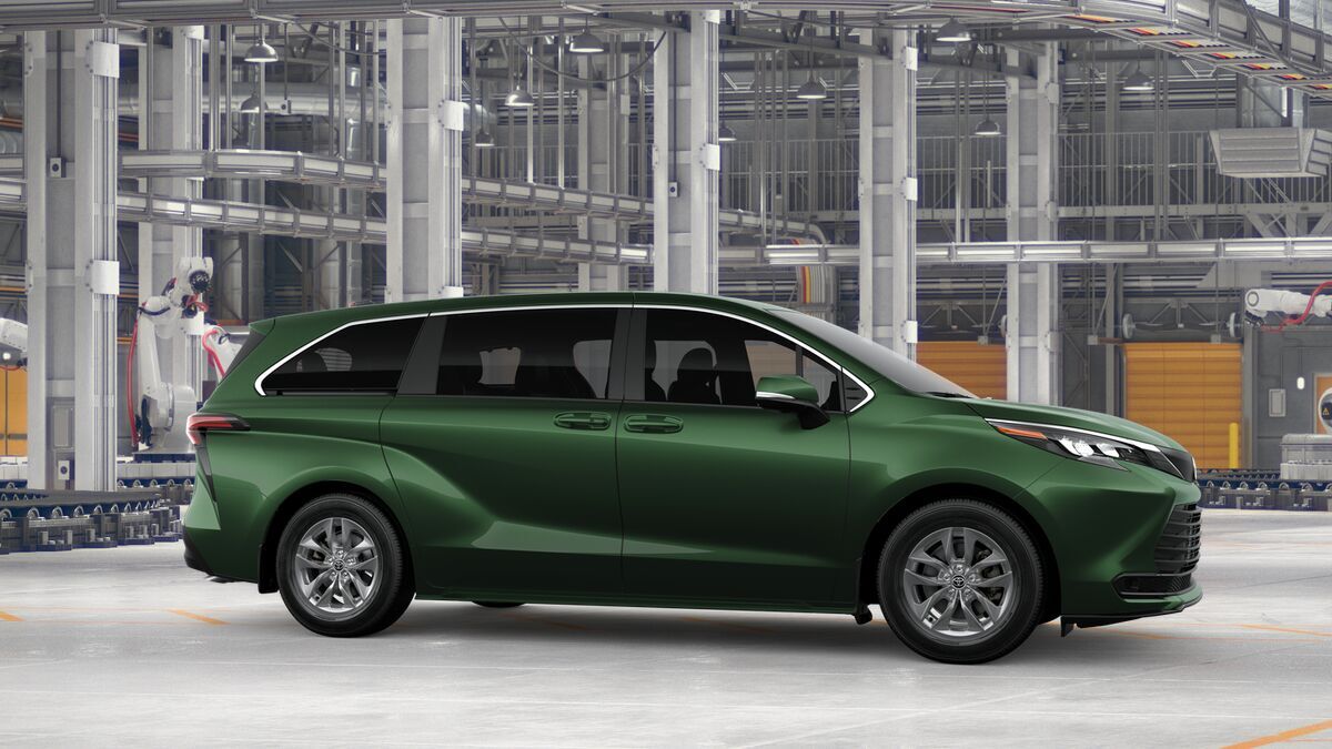 2026 Toyota Sienna LE Laurel MD