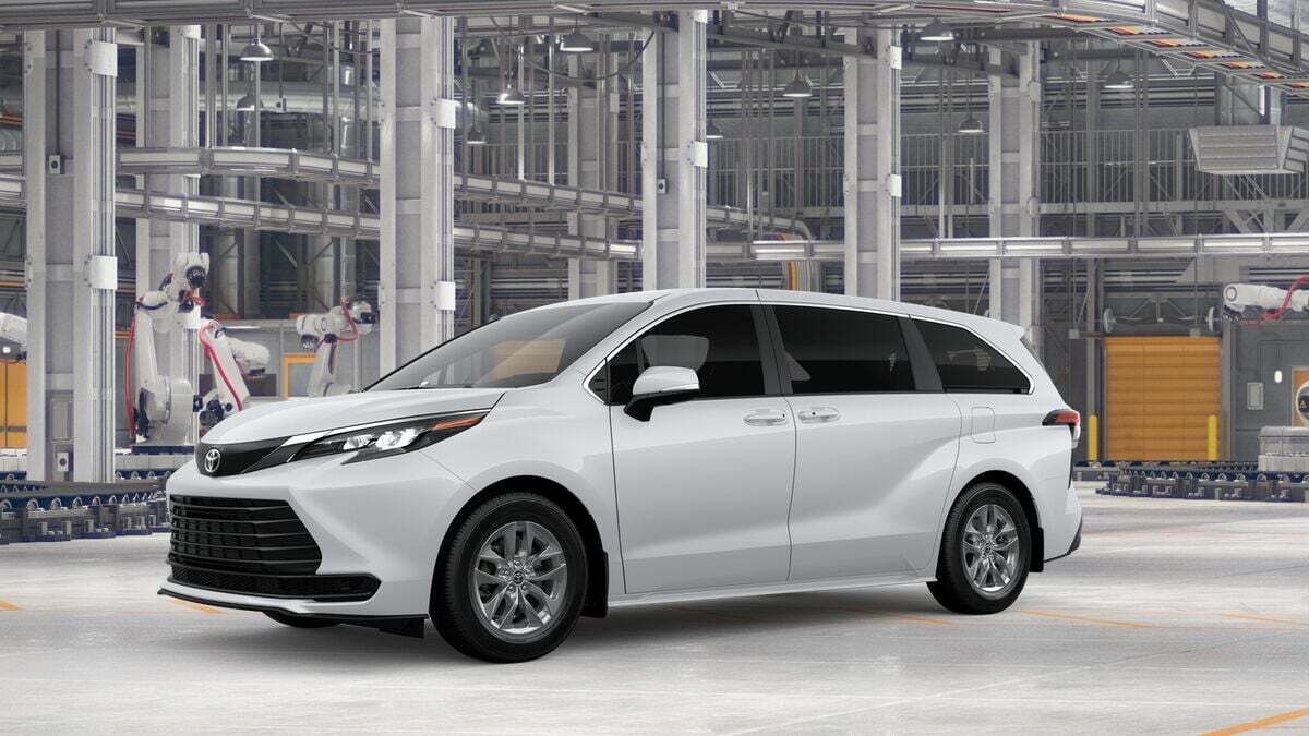 2026 Toyota Sienna LE Laurel MD