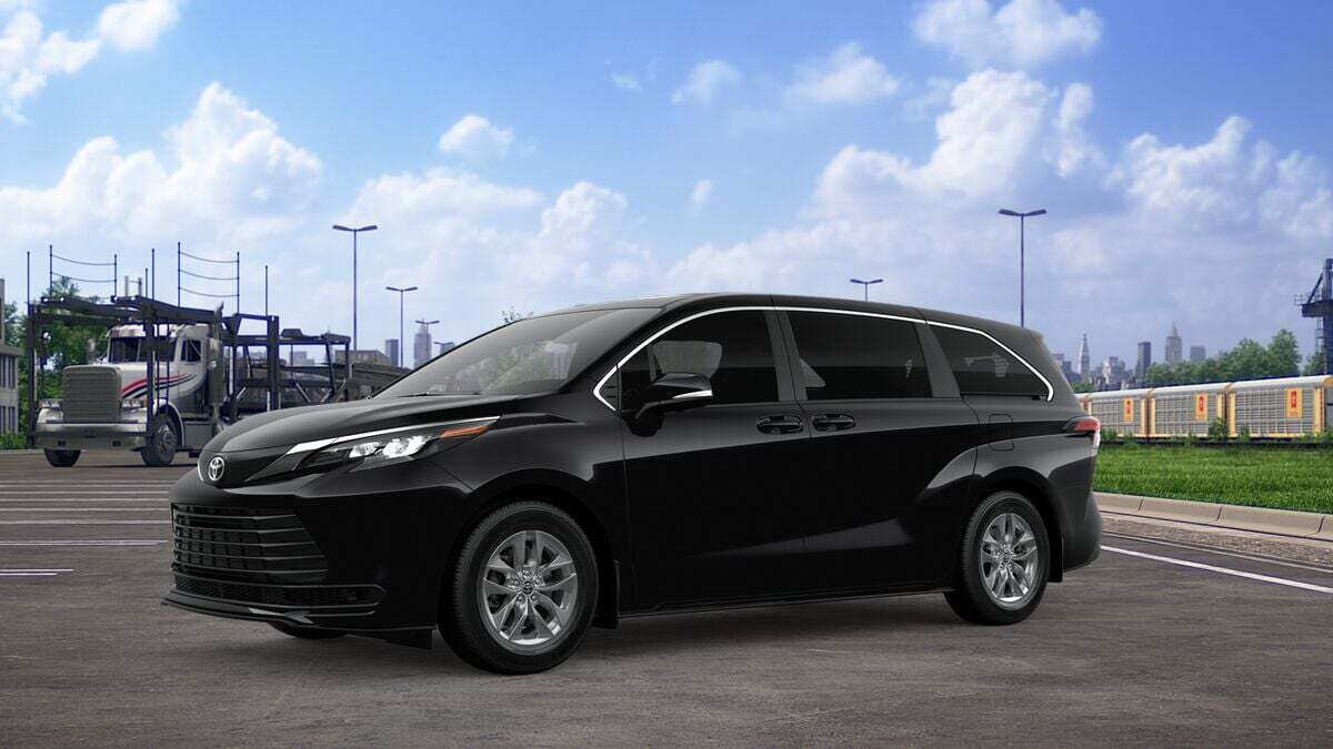 2026 Toyota Sienna LE Laurel MD