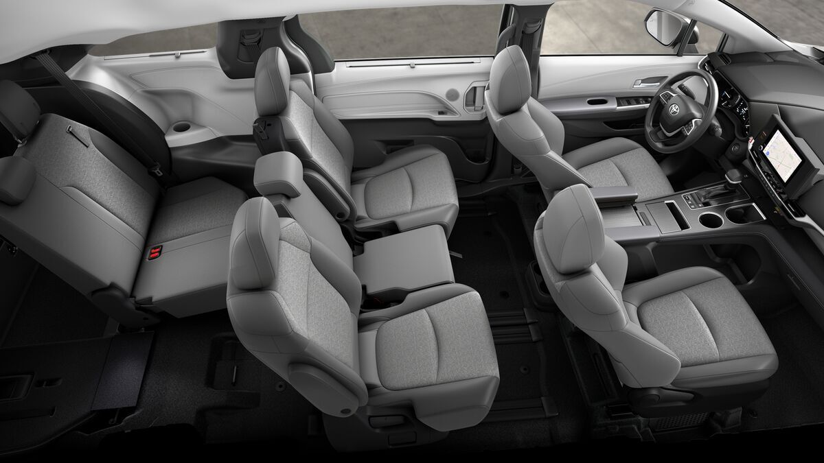 2026 Toyota Sienna LE Laurel MD