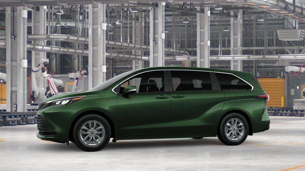 2026 Toyota Sienna LE Laurel MD