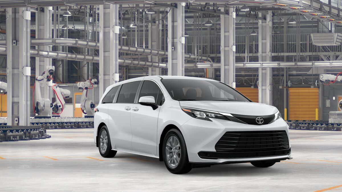 2026 Toyota Sienna LE Laurel MD