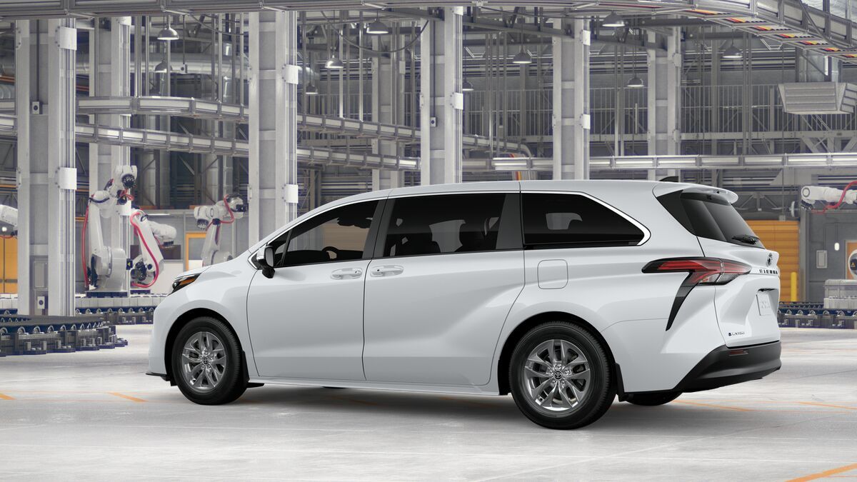 2026 Toyota Sienna LE Laurel MD