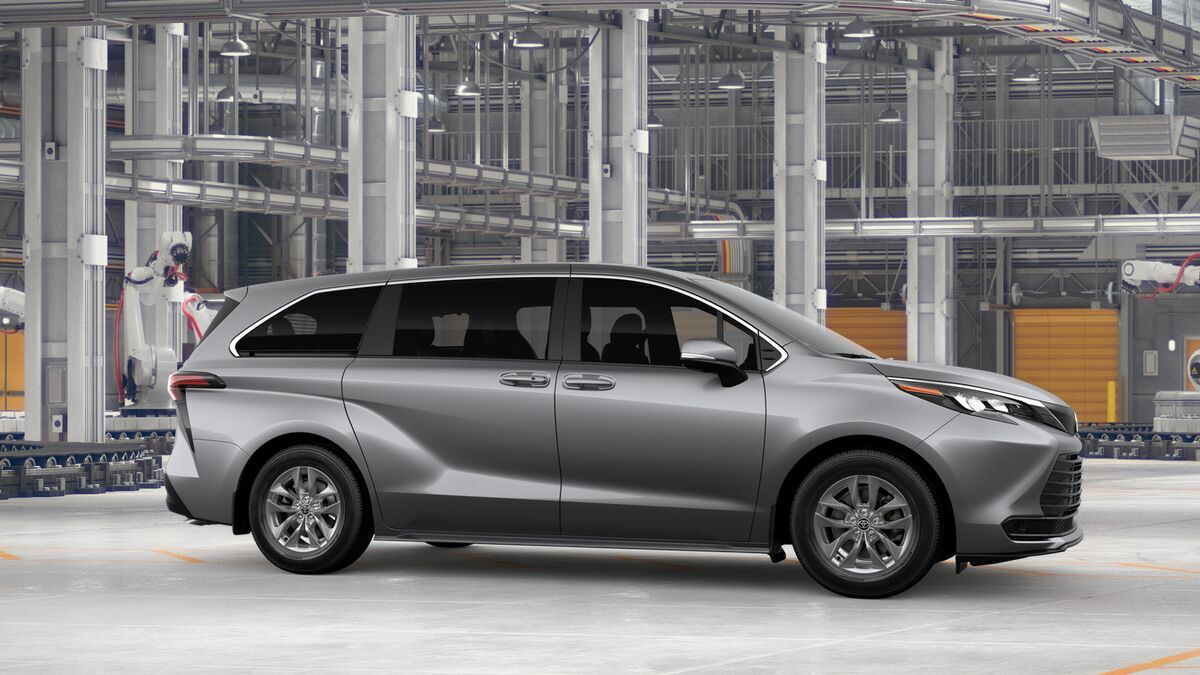2026 Toyota Sienna LE Laurel MD