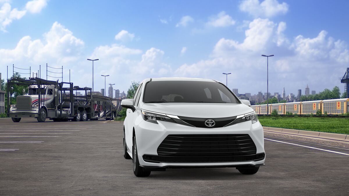 2026 Toyota Sienna LE Laurel MD