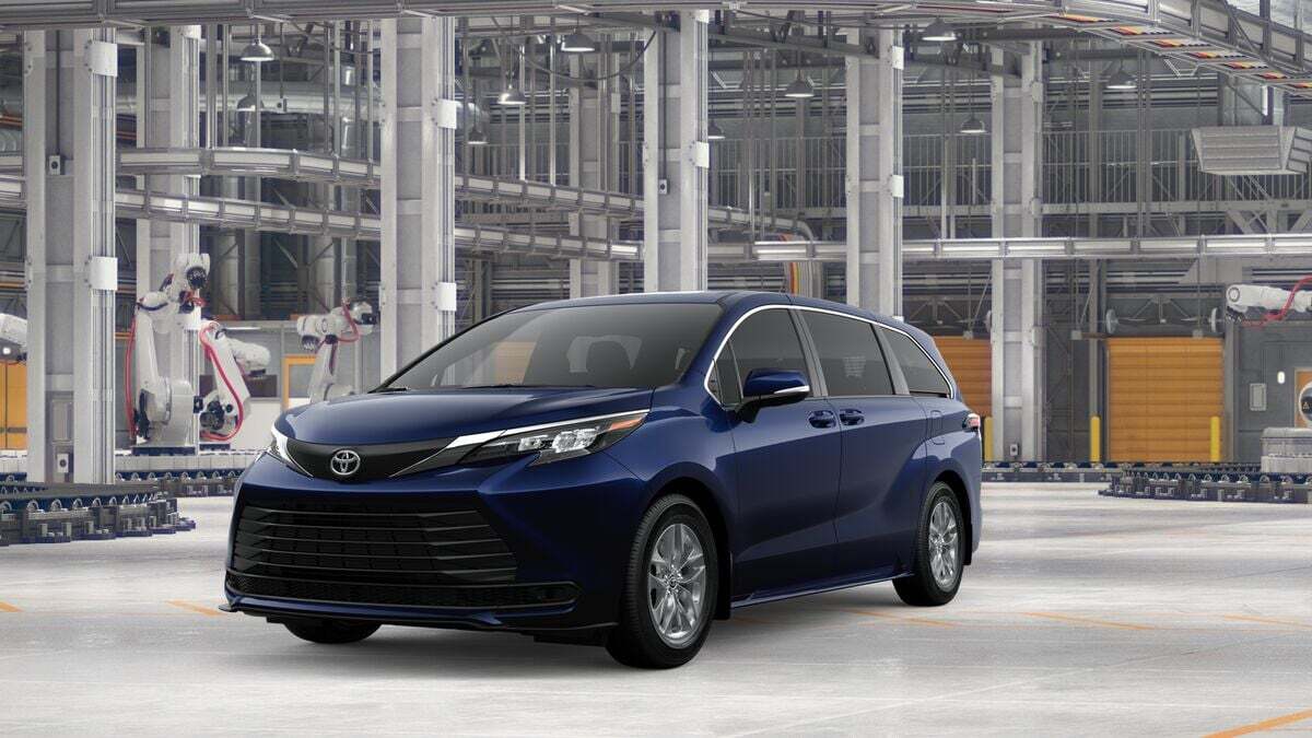 2026 Toyota Sienna LE Laurel MD