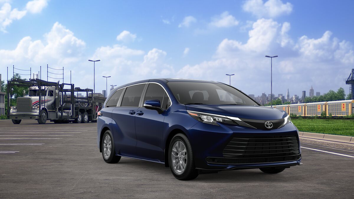 2026 Toyota Sienna LE Laurel MD