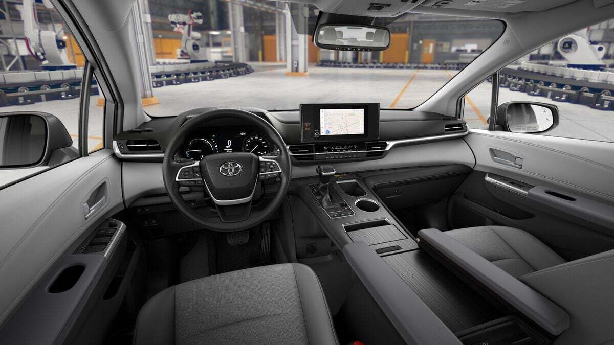 2026 Toyota Sienna LE Laurel MD
