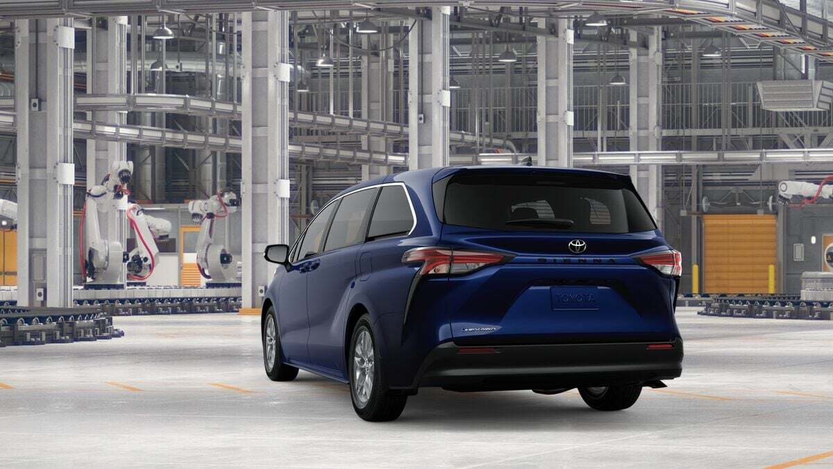 2026 Toyota Sienna LE Laurel MD