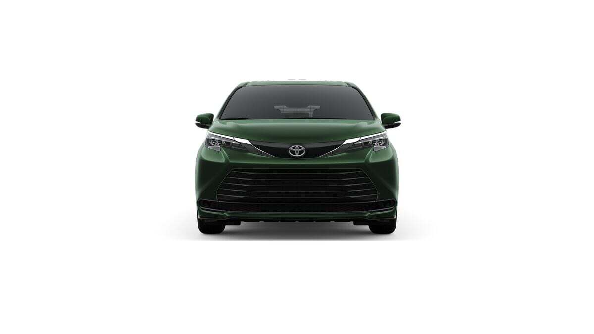 2026 Toyota Sienna LE Fredericksburg VA