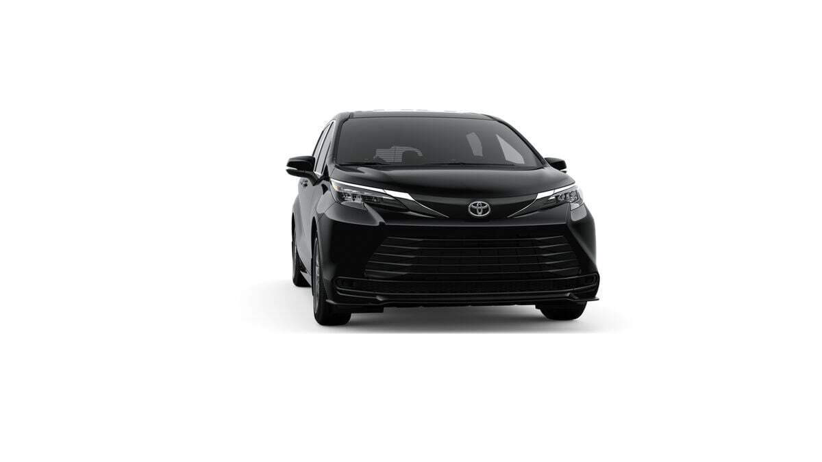 2026 Toyota Sienna LE Fredericksburg VA