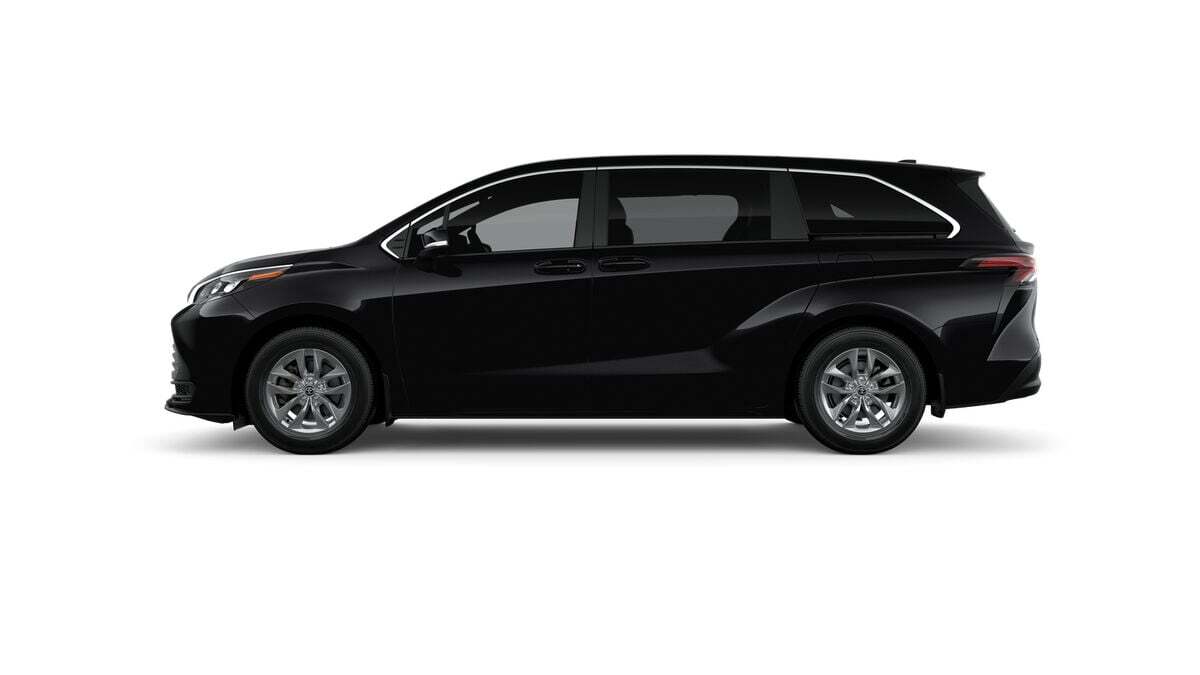2026 Toyota Sienna LE Fredericksburg VA