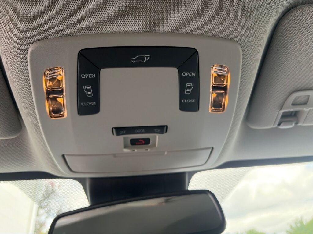 2026 Toyota Sienna LE Fredericksburg VA
