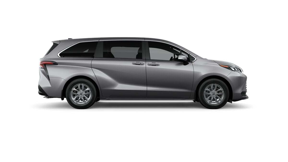 2026 Toyota Sienna LE Fredericksburg VA
