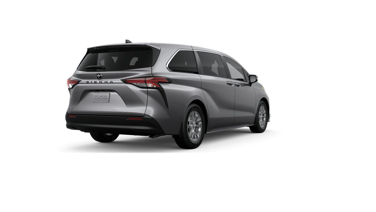2026 Toyota Sienna LE Fredericksburg VA