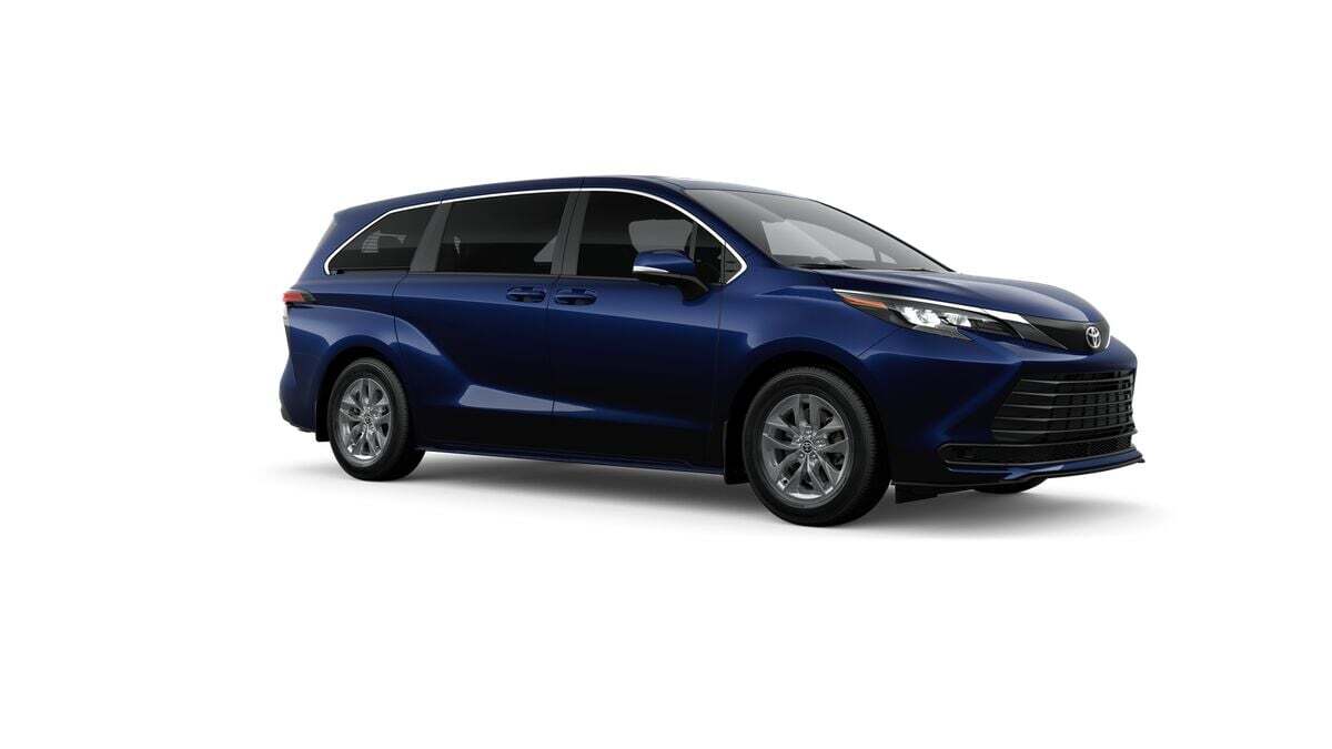 2026 Toyota Sienna LE Fredericksburg VA