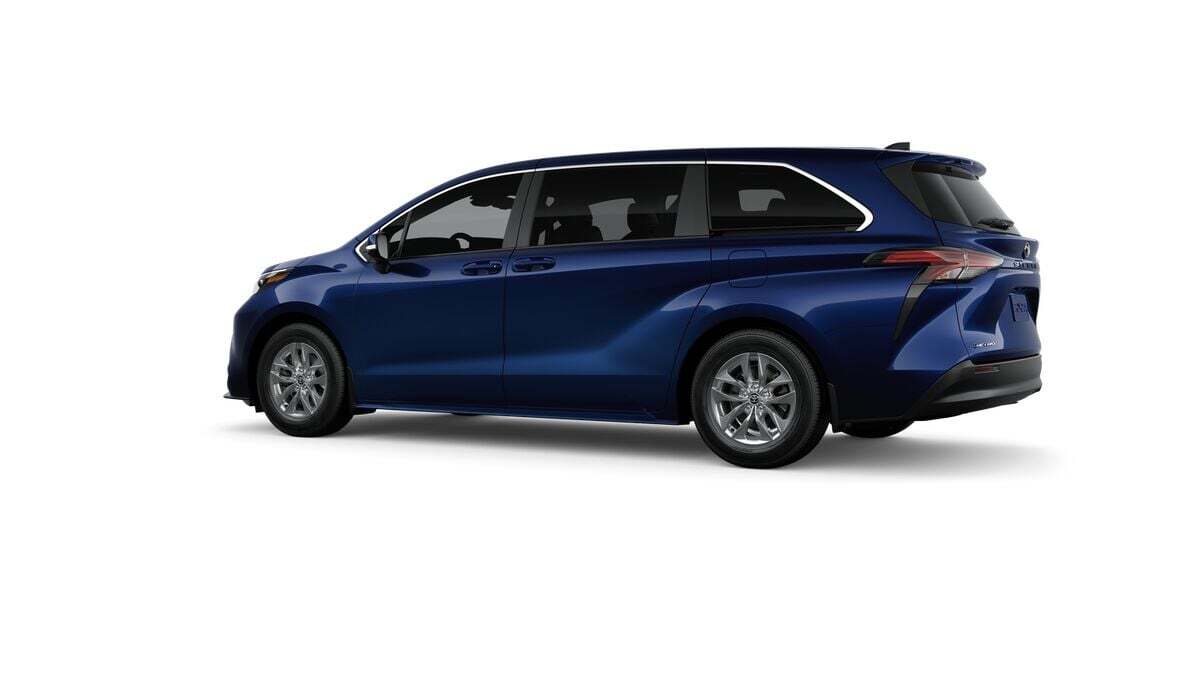 2026 Toyota Sienna LE Fredericksburg VA