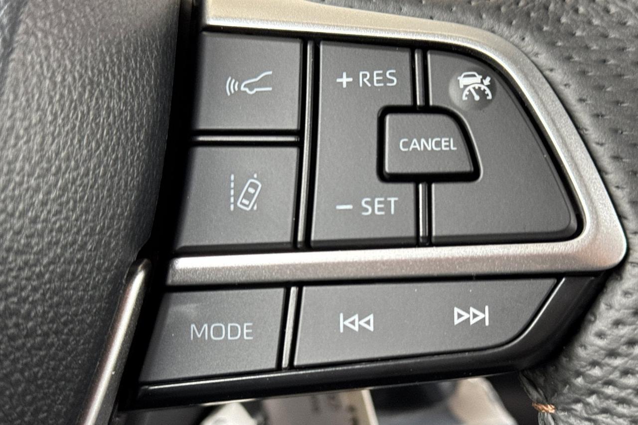 2026 Toyota Sienna Limited Roseville CA