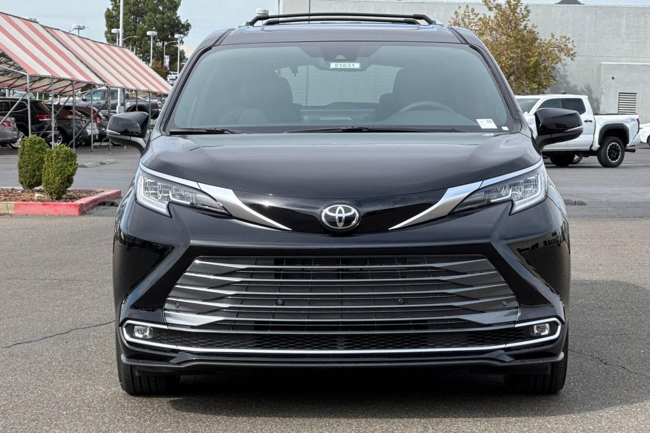 2026 Toyota Sienna Limited Roseville CA