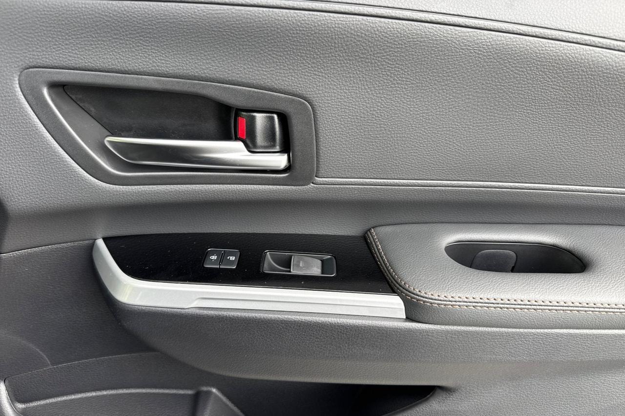 2026 Toyota Sienna Limited Roseville CA