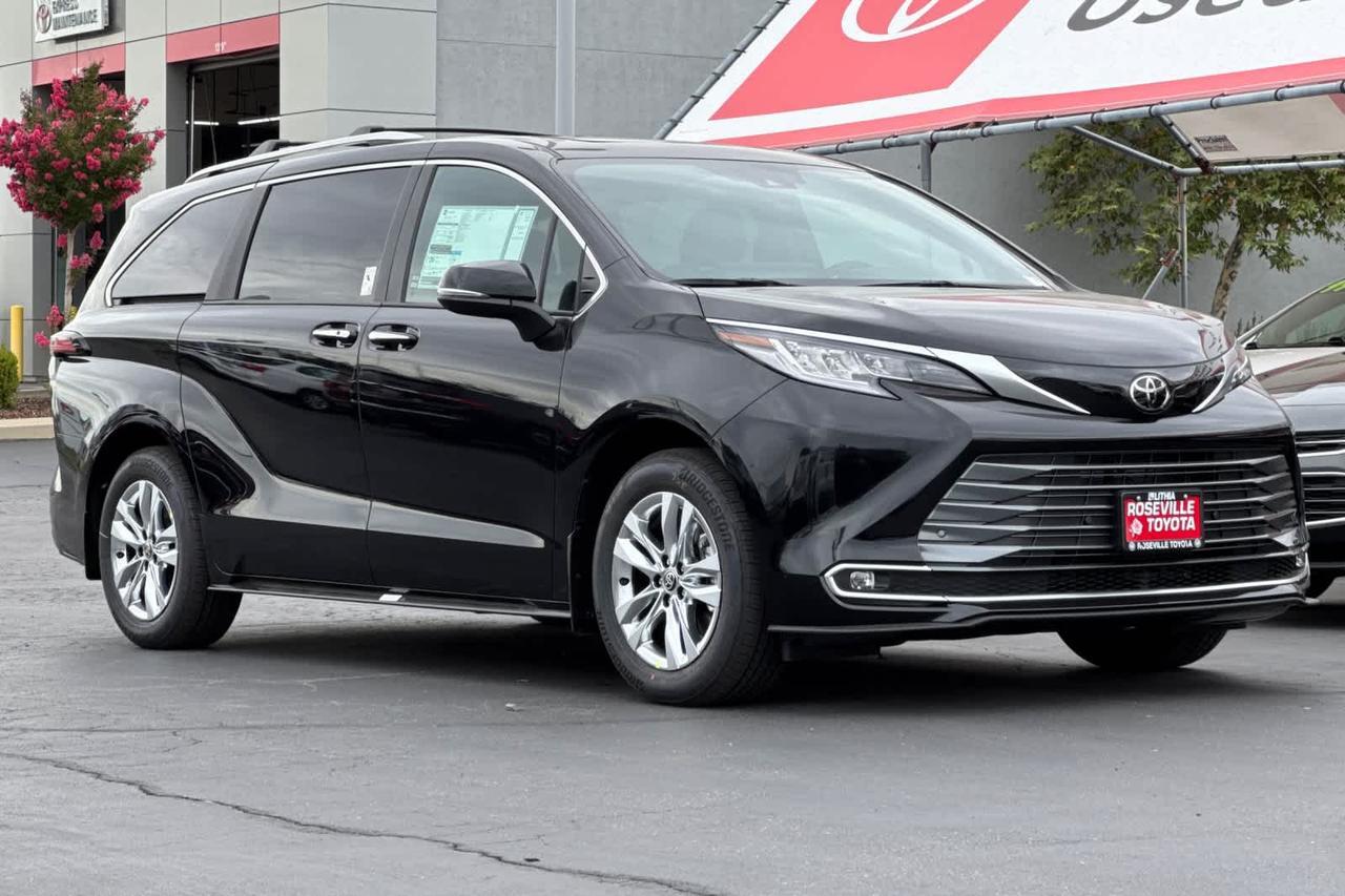 2026 Toyota Sienna Limited Roseville CA