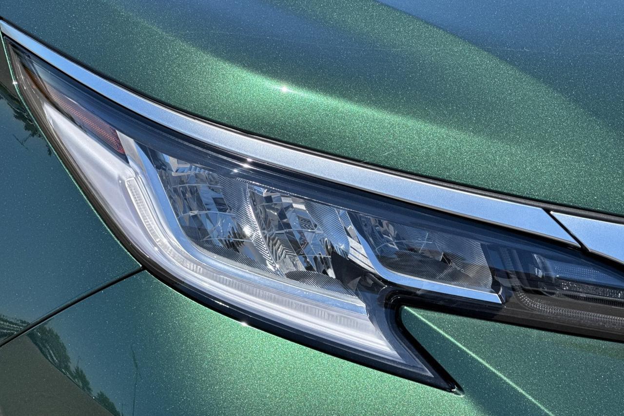 2026 Toyota Sienna Limited Roseville CA