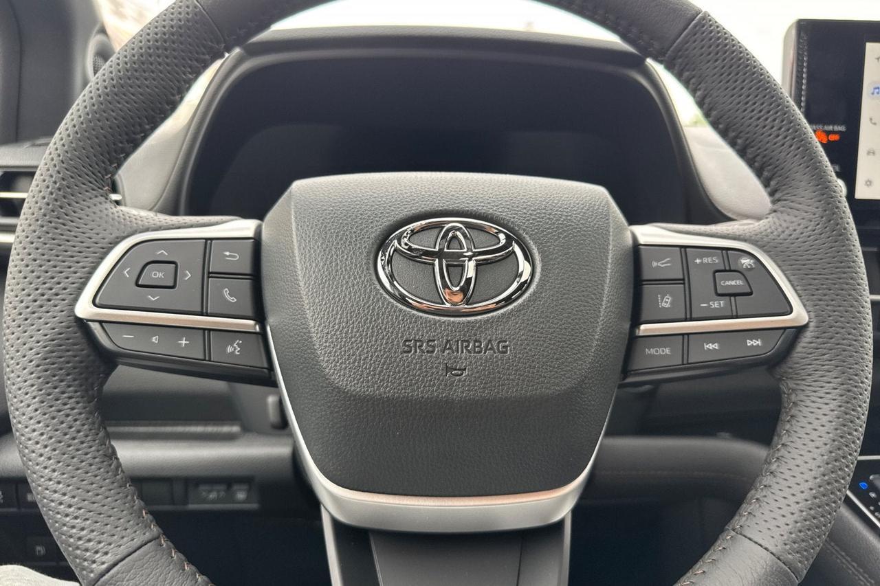 2026 Toyota Sienna Limited Roseville CA