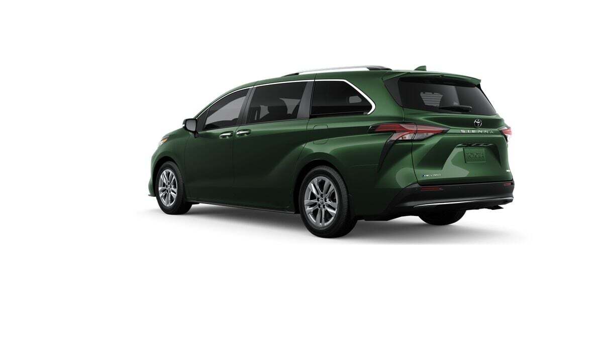 2026 Toyota Sienna Limited Fredericksburg VA
