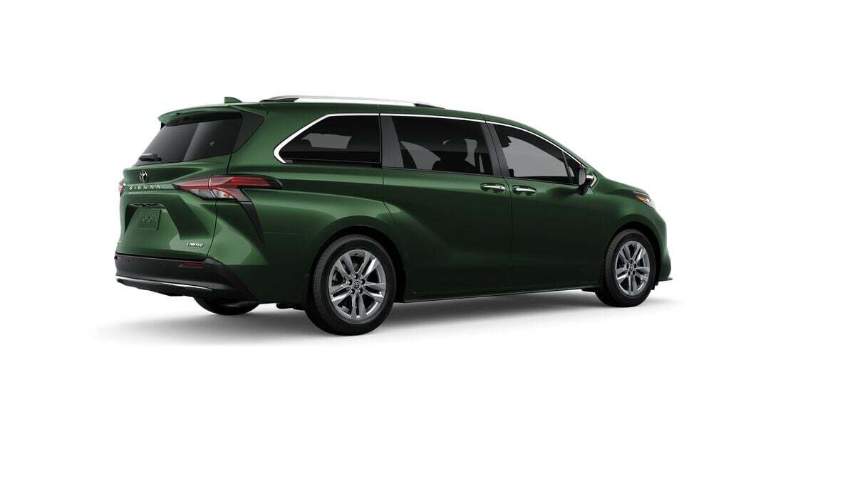 2026 Toyota Sienna Limited Fredericksburg VA