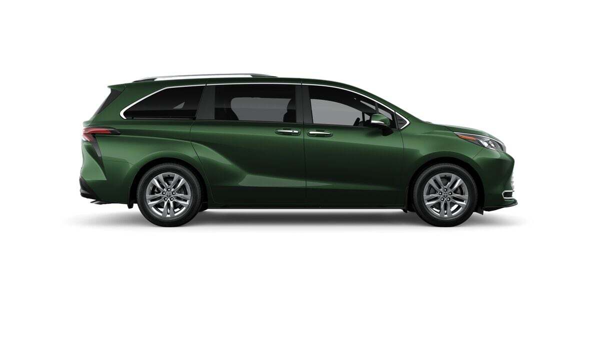 2026 Toyota Sienna Limited Fredericksburg VA