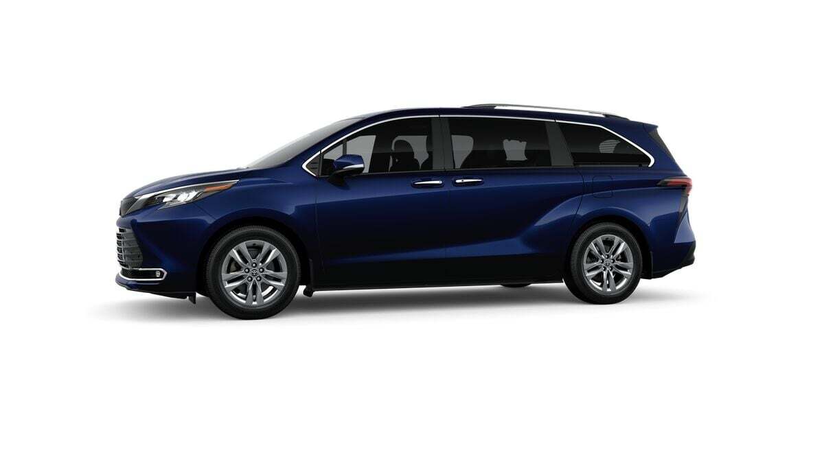 2026 Toyota Sienna Limited Fredericksburg VA