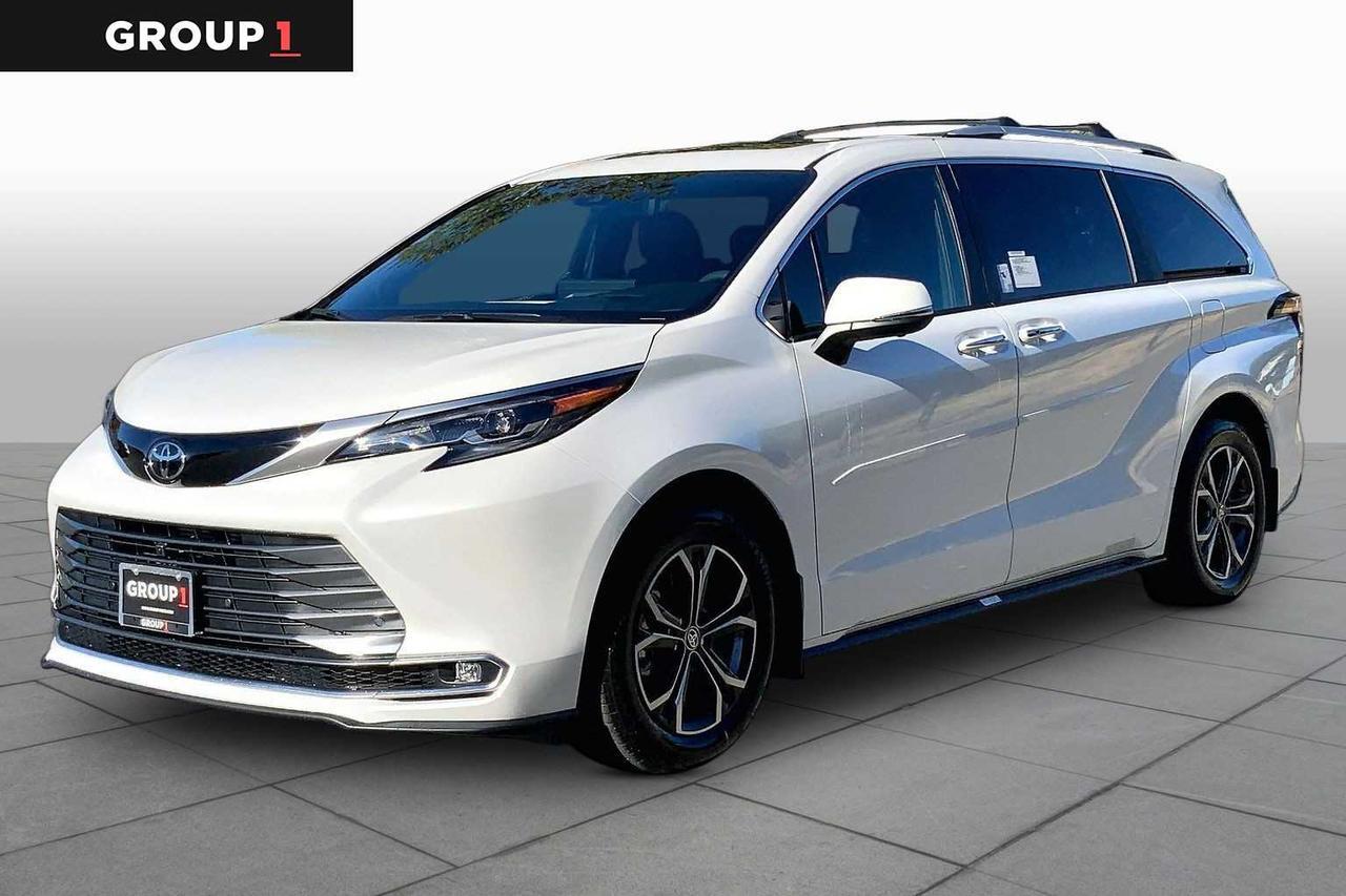 2026 Toyota Sienna Platinum