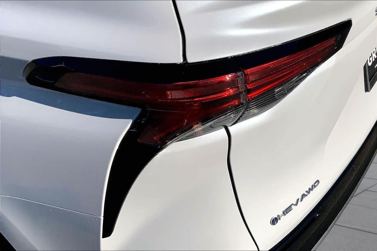 2026 Toyota Sienna Platinum Folsom CA
