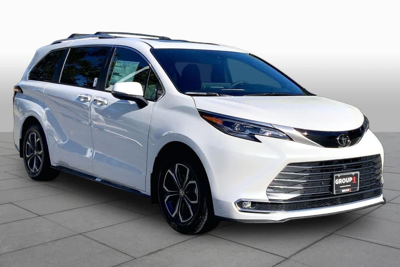 2026 Toyota Sienna Platinum